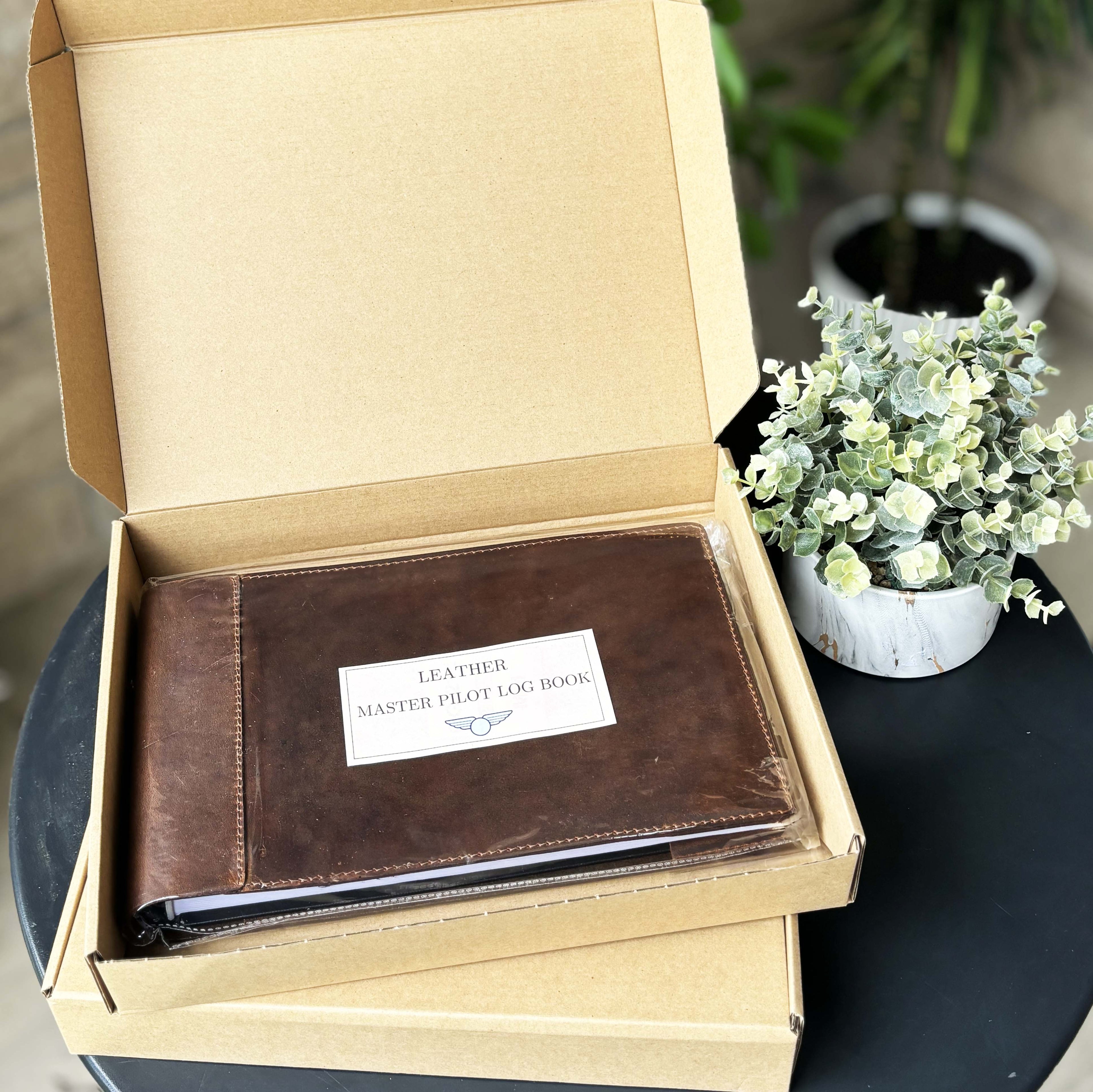 Master Pilot Logbook - www.Shopthatapp.com