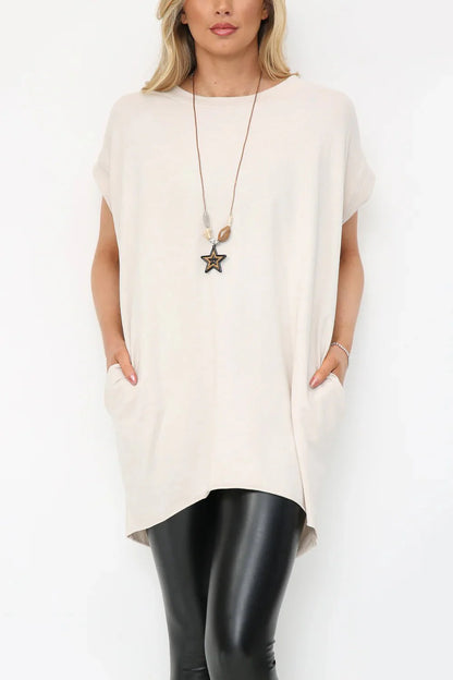 Milla Oversized T-Shirt with Necklace - www.Shopthatapp.com