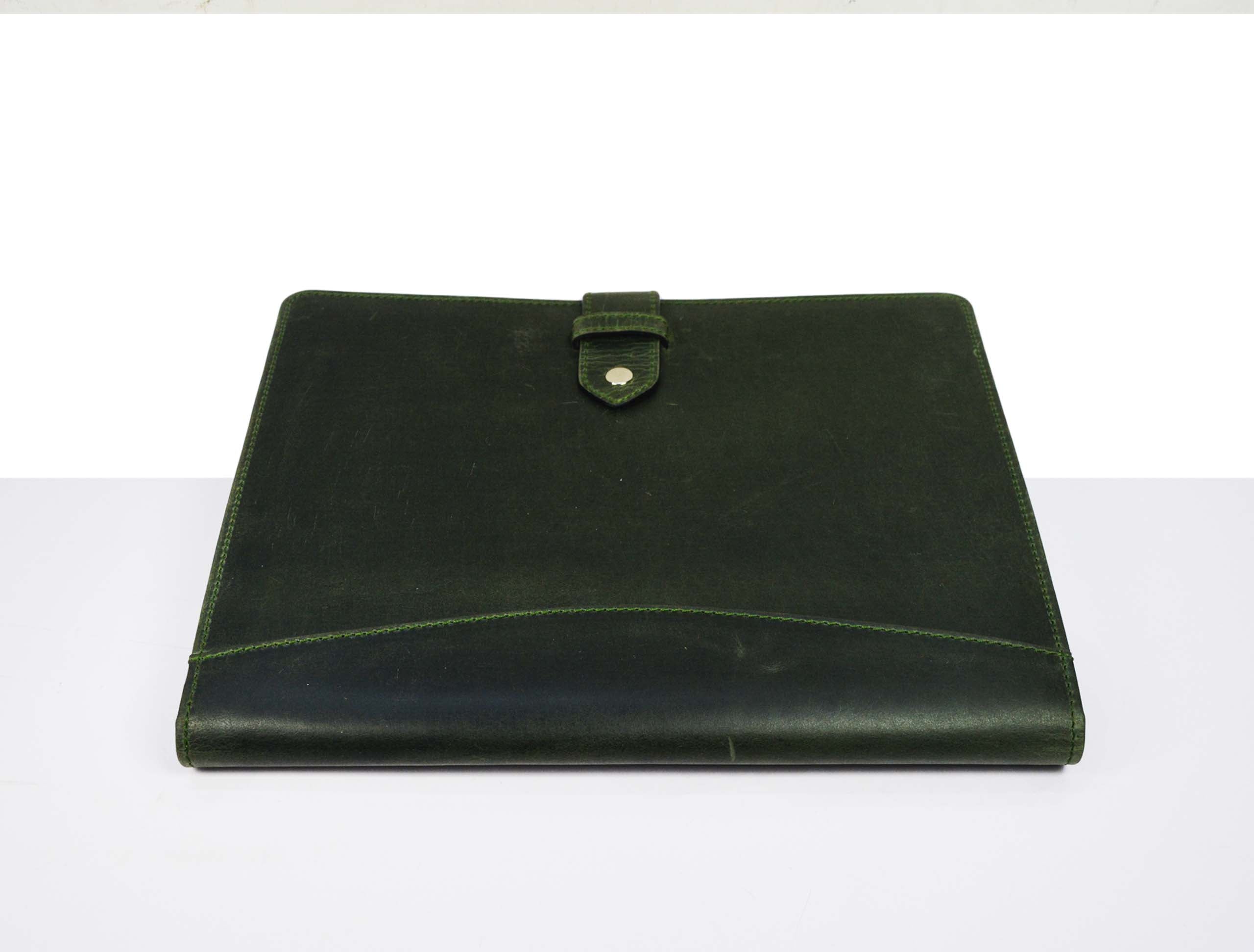 Orillia Leather Organizer - Fossil Green - www.Shopthatapp.com