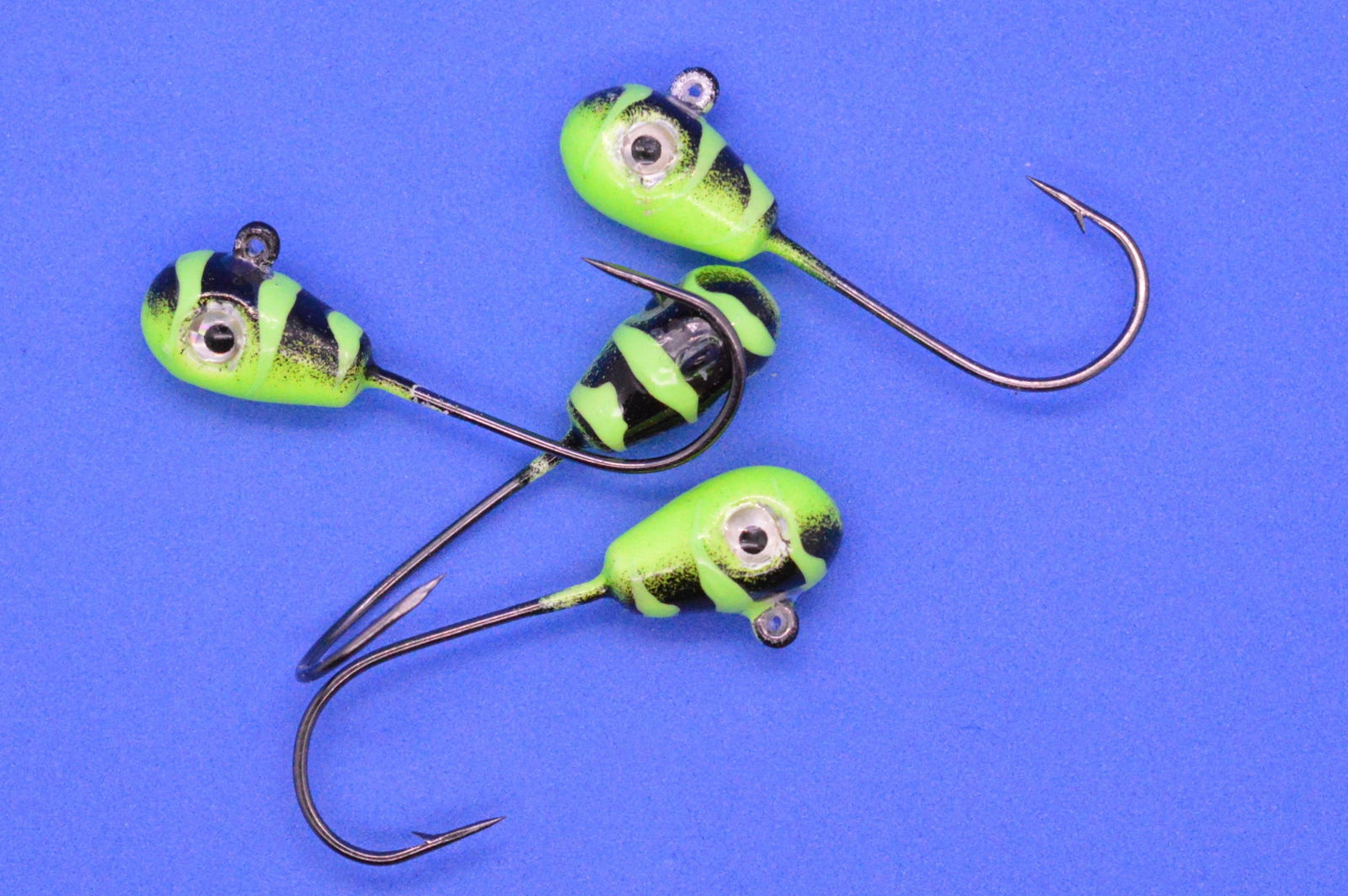 Big Sky Deluxe KnockOut 1/4oz Glow Jigs 4/pack - www.Shopthatapp.com