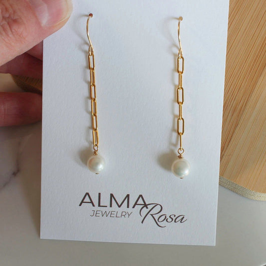 Paperclip Pearl Earrings - Drop, dangle Pearl Earrings with 14K gold fill chain - www.Shopthatapp.com