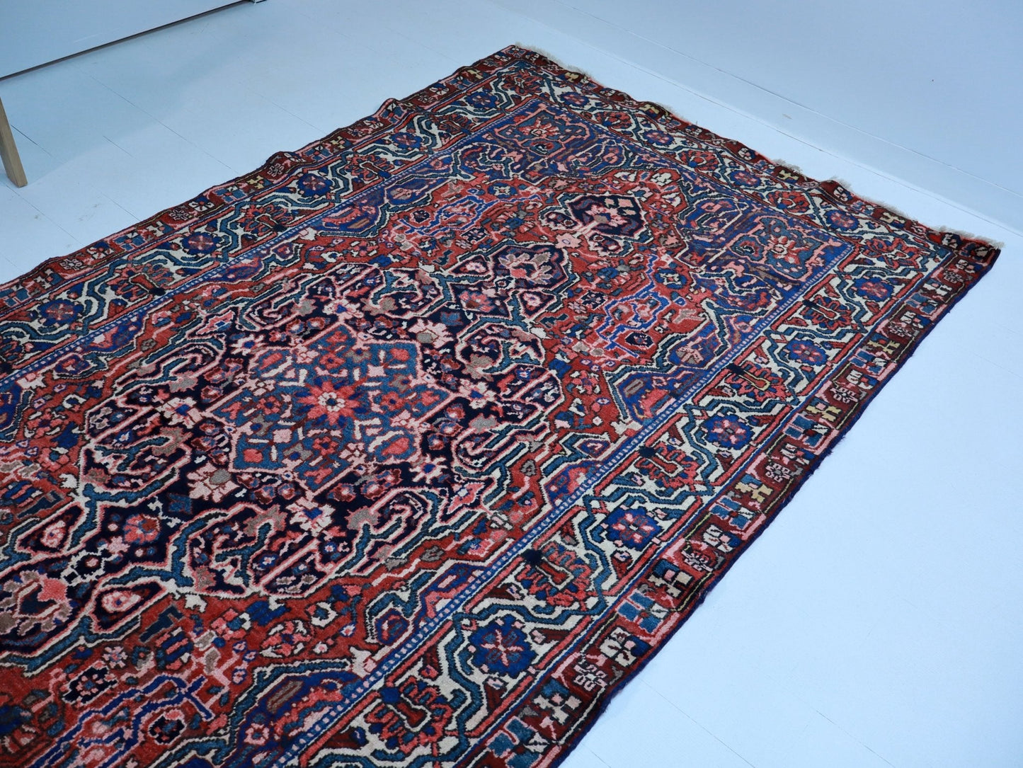Persian Bakhtiari Rug | 5' 5" x 10' - www.Shopthatapp.com