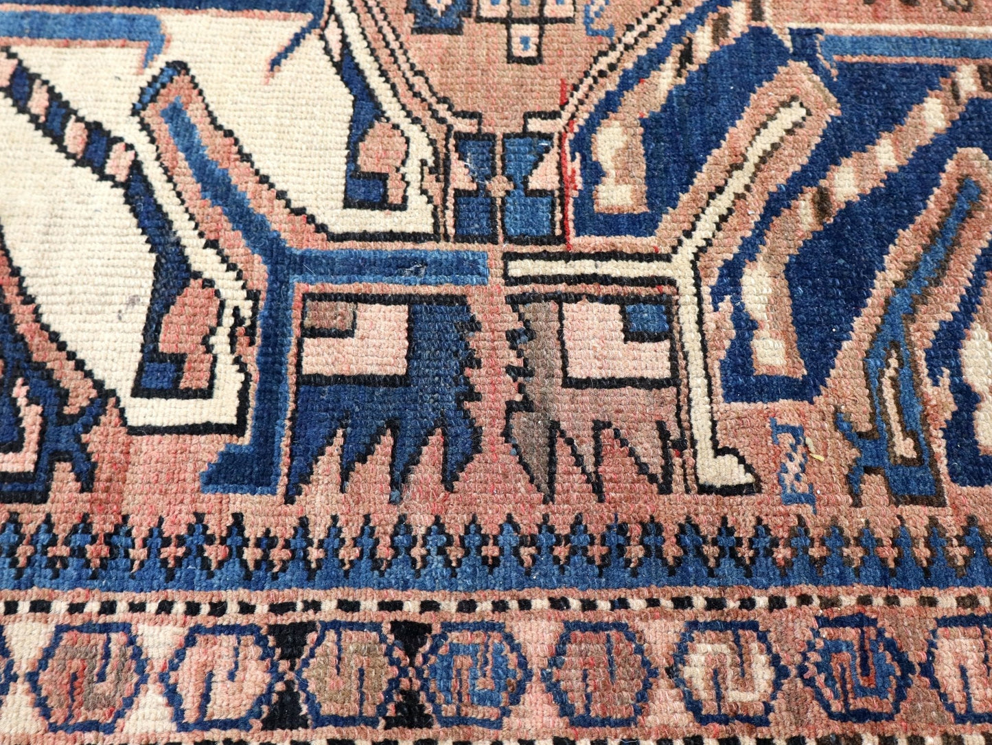 Persian Bakhtiari Runner Rug | 4' 11" x 13' 8" - www.Shopthatapp.com