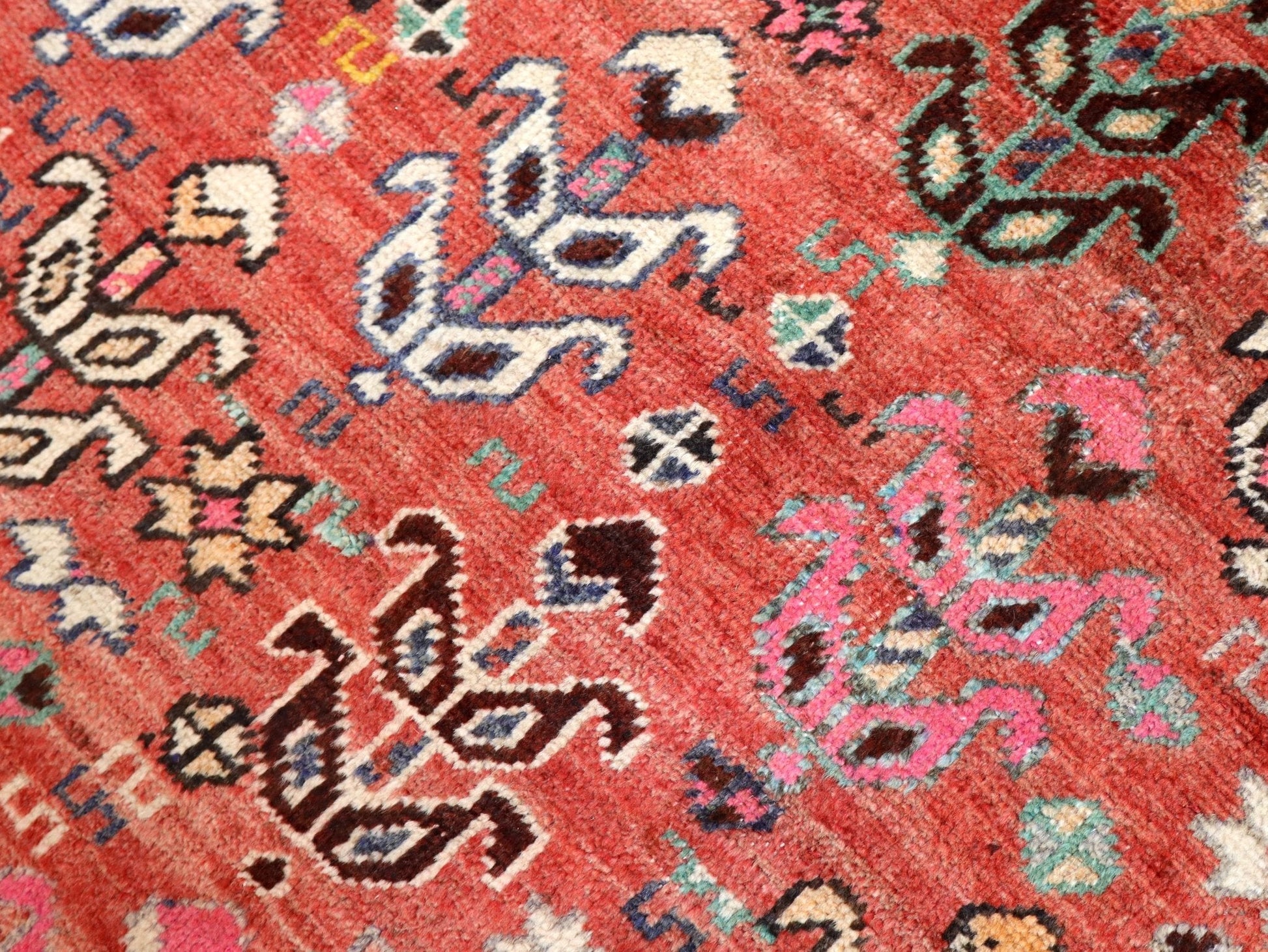Persian Baluch Rug | 4' 8” x 9' 5" - www.Shopthatapp.com