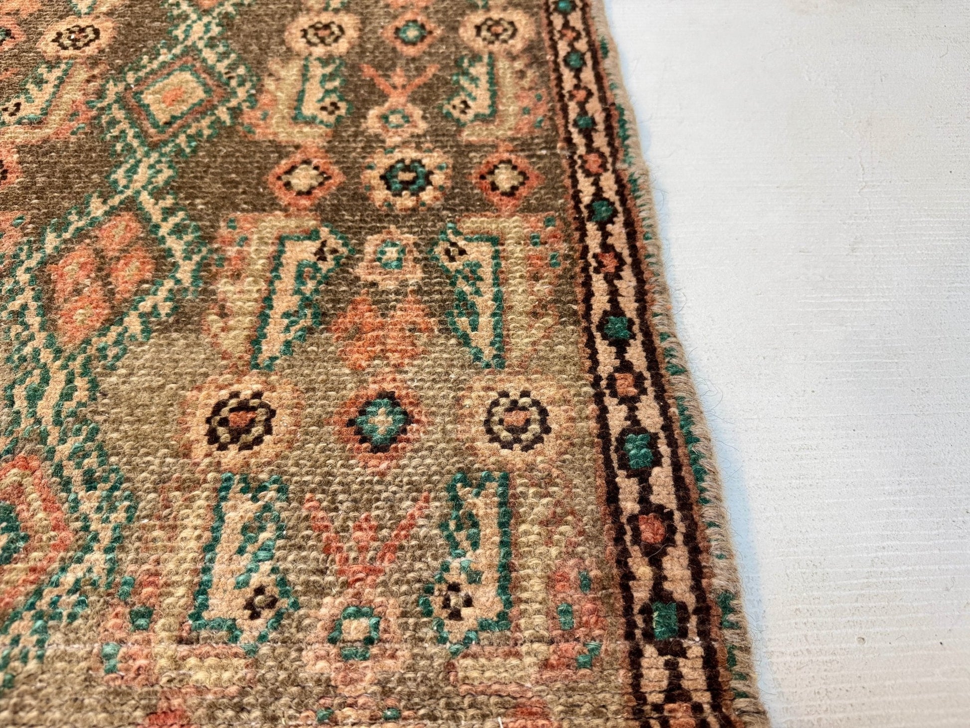 Persian Borujerd Runner Rug | 1' 10” x 6' 5" - www.Shopthatapp.com