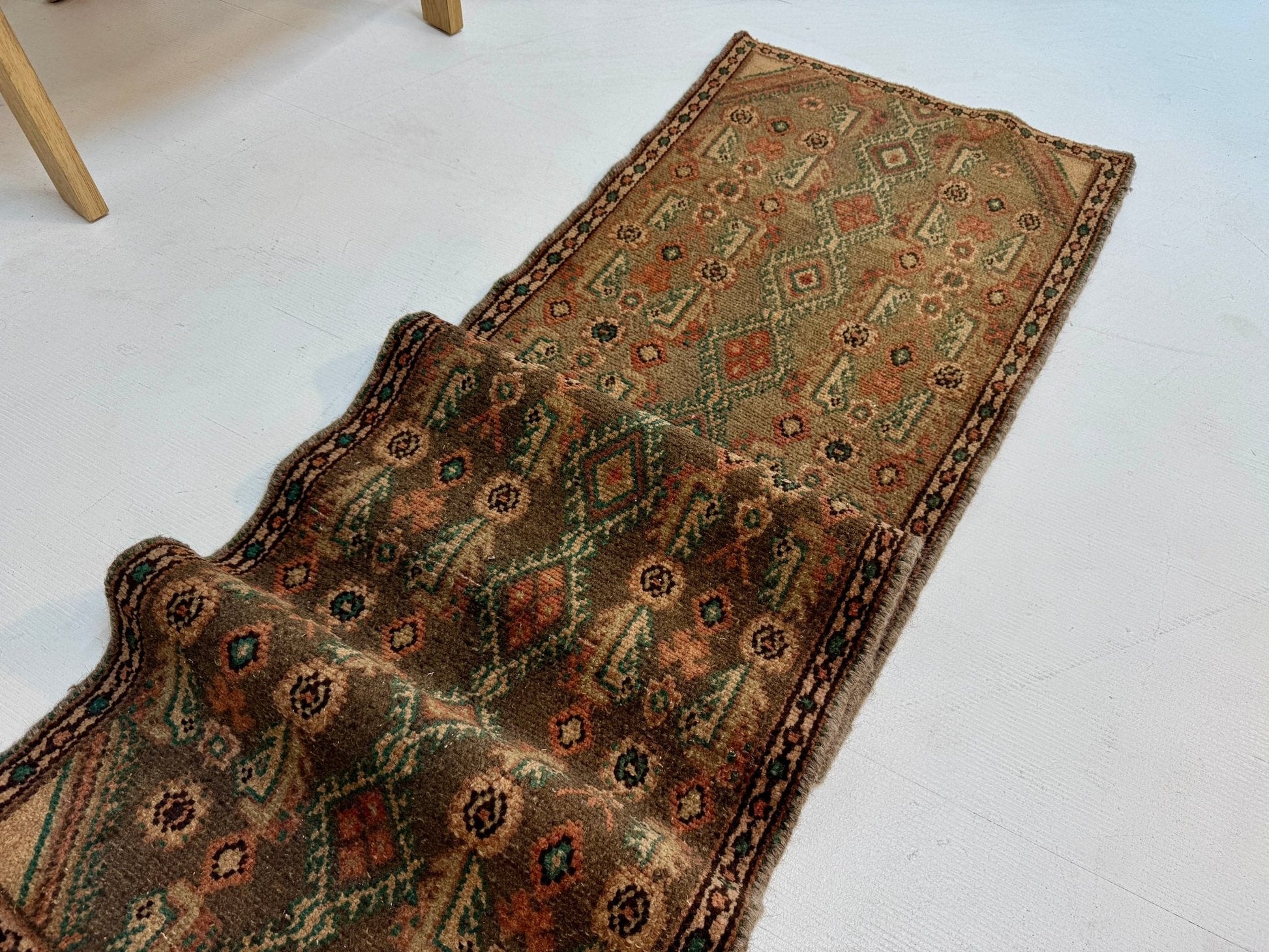 Persian Borujerd Runner Rug | 1' 10” x 6' 5" - www.Shopthatapp.com