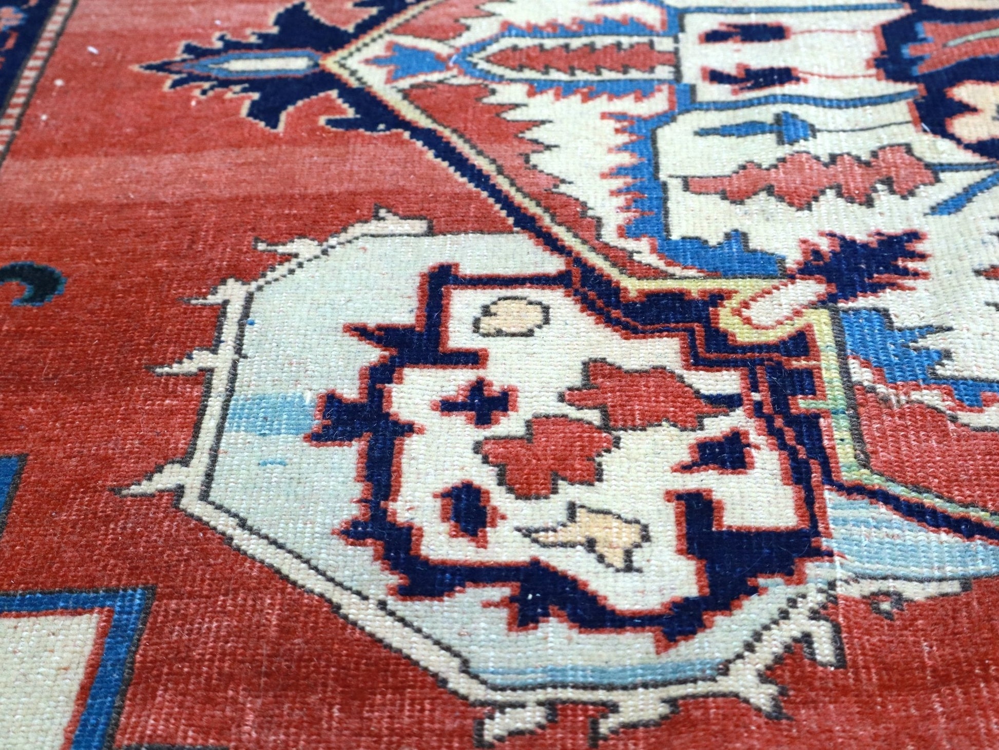 Persian Heriz Rug | 5' 11" x 8' 4" - www.Shopthatapp.com