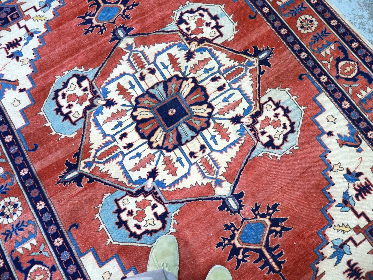 Persian Heriz Rug | 5' 11" x 8' 4" - www.Shopthatapp.com