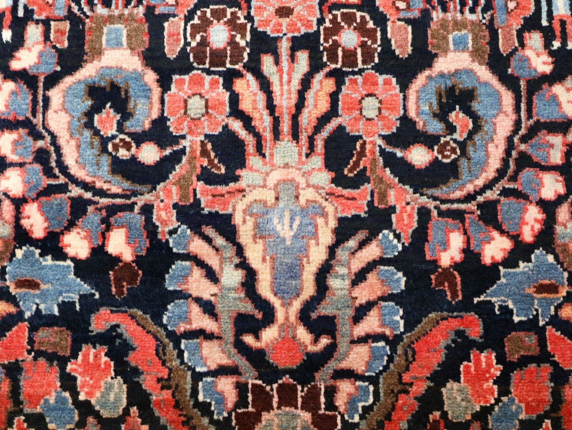 Persian Lilihan Runner Rug | 3' 5” x 9' 11" - www.Shopthatapp.com