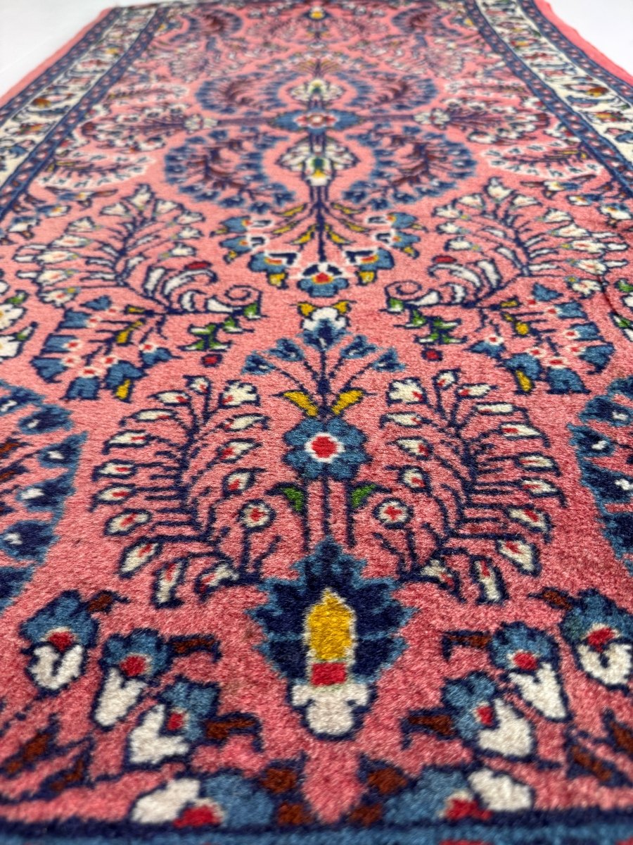 Persian Sarouk Rug | 2' 3" x 4' 3" - www.Shopthatapp.com