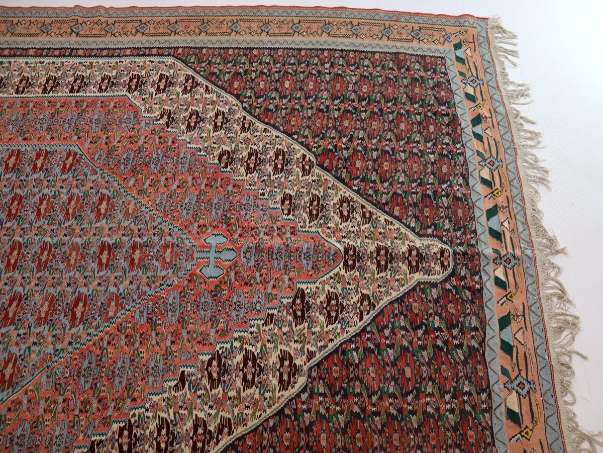 Persian Senneh Kilim Rug | 6' 3" x 9' 6" - www.Shopthatapp.com