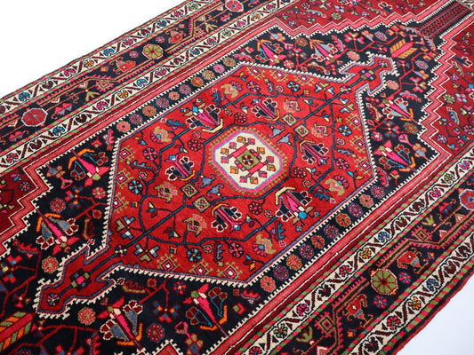 Persian Tuyserkan Rug | 4' 11" x 10' 6" - www.Shopthatapp.com