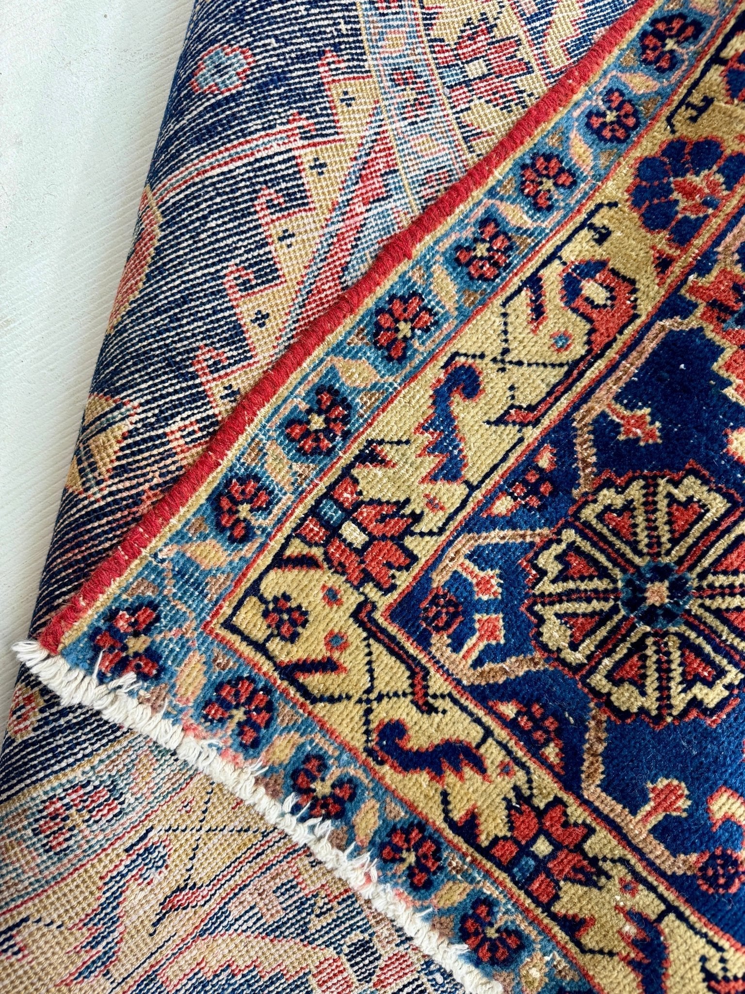 Persian Viss Rug | 9' 6” x 11' 11" - www.Shopthatapp.com