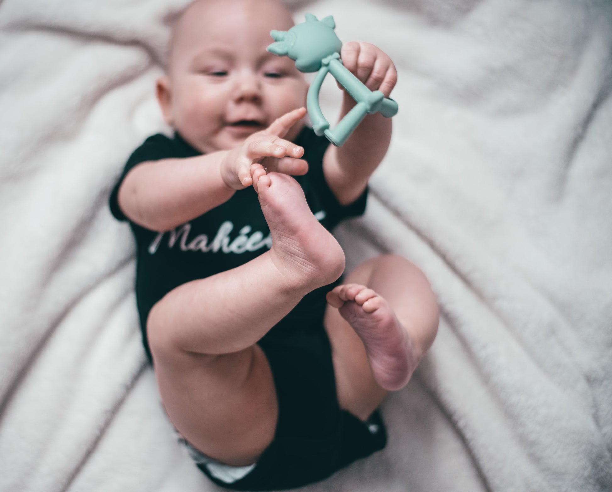 Petite vache de dentition - www.Shopthatapp.com