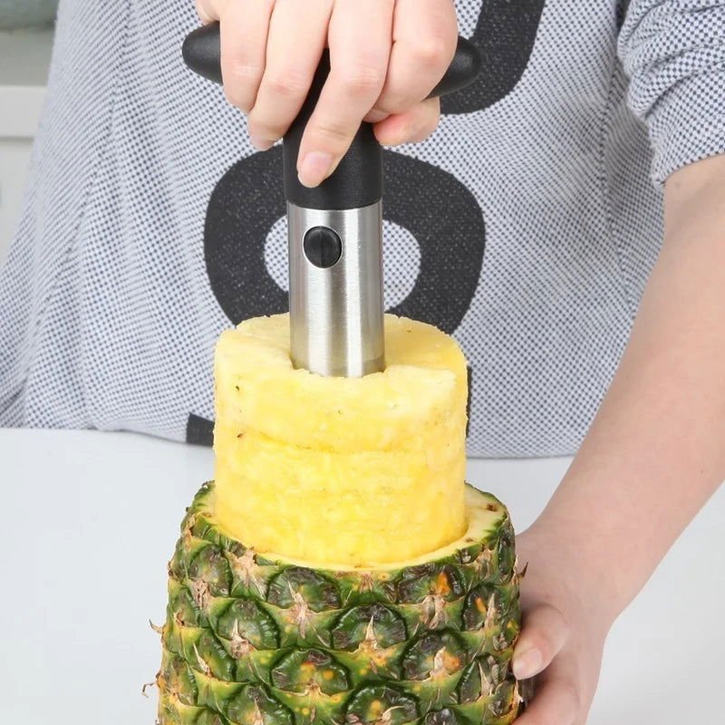 Pineapple Corer and Slicer - www.Shopthatapp.com