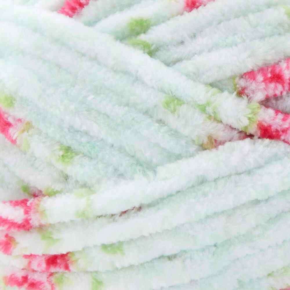 L'ArtisanCanada Floral Chenille Yarn for Knitting & Crochet - www.Shopthatapp.com