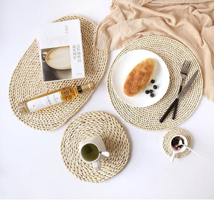 Sets de table et sous-verres en paille d'osier