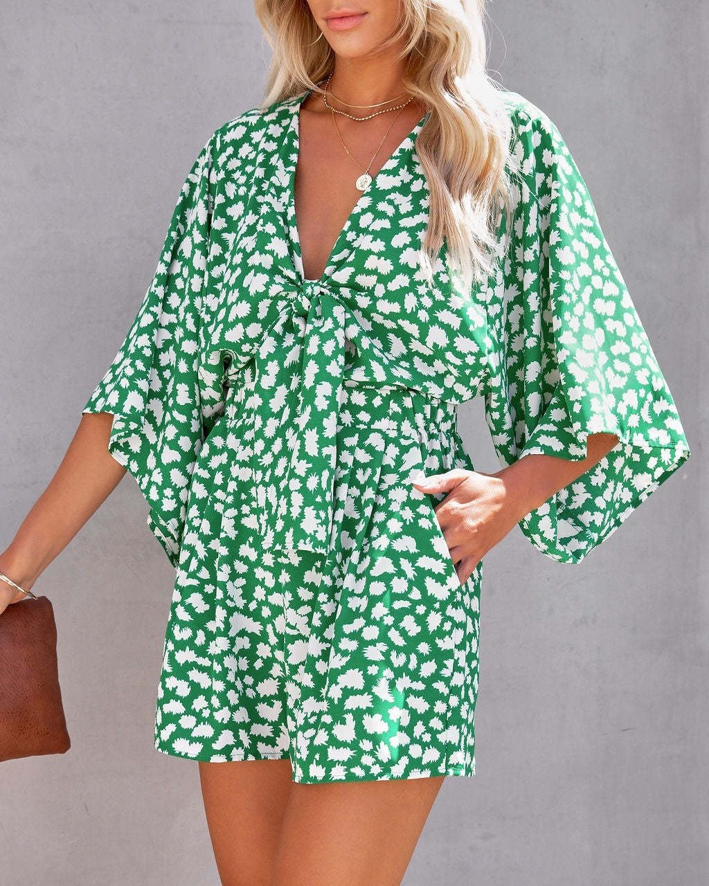 Sila V-Neck Lace Loose jumpsuit