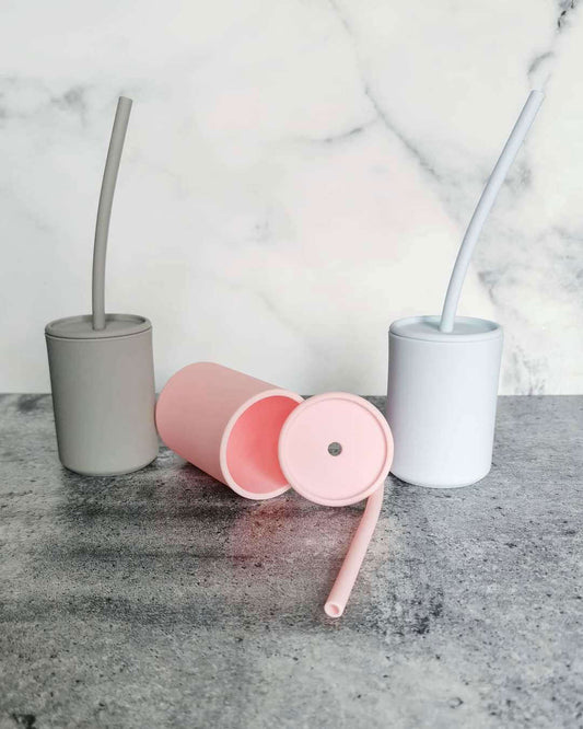 Creation Coco Lyly Silicone Cup with Straw Set - Www.Shopthatapp.com