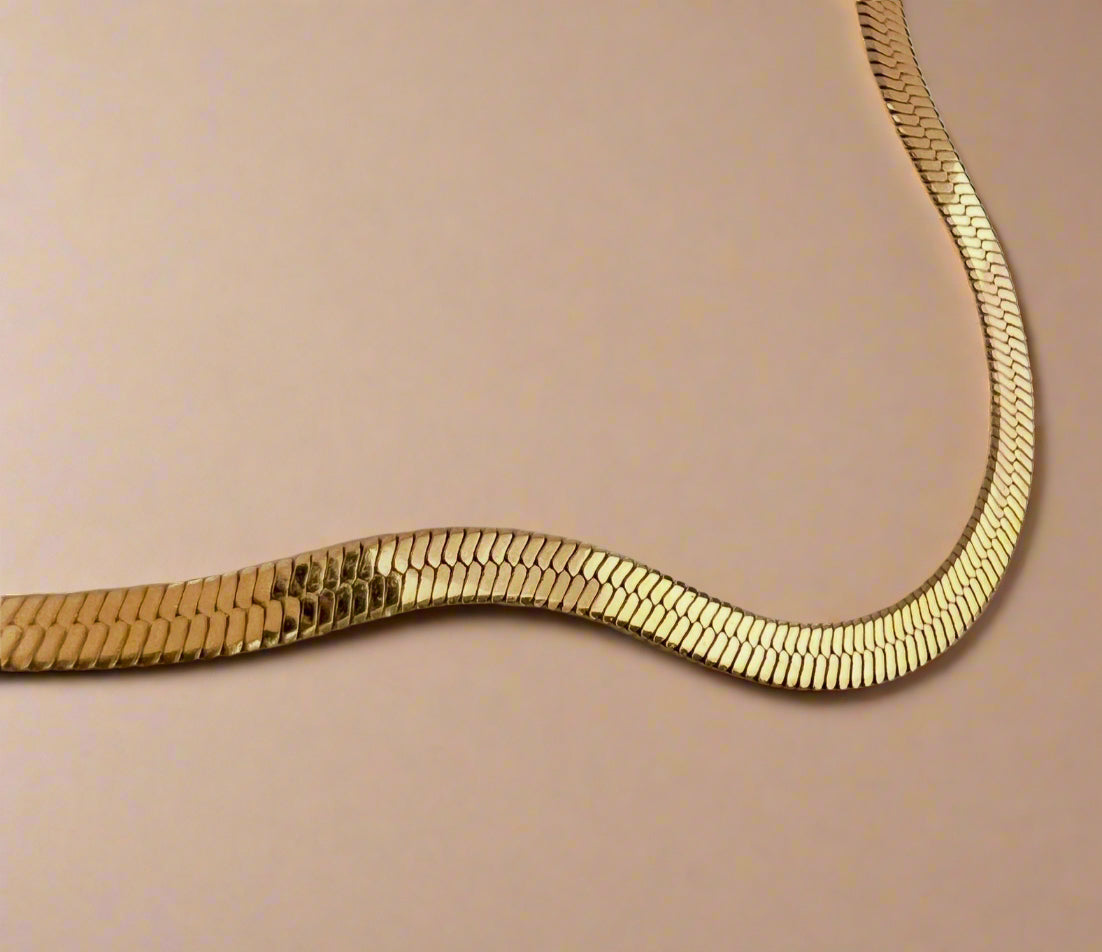 Snake Chain - www.Shopthatapp.com