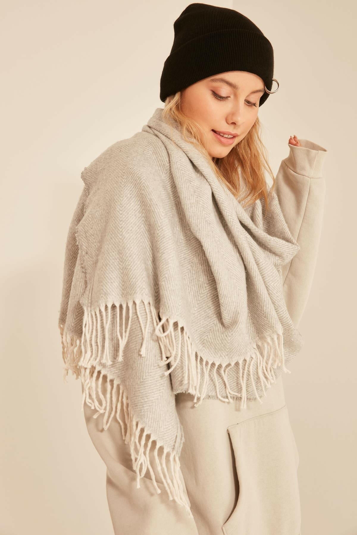 Soft Textured Tassels Light Thick Shoulder Scarf - www.Shopthatapp.com