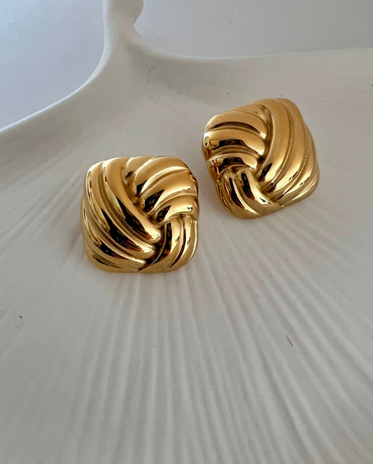 Square Knot Studs - www.Shopthatapp.com