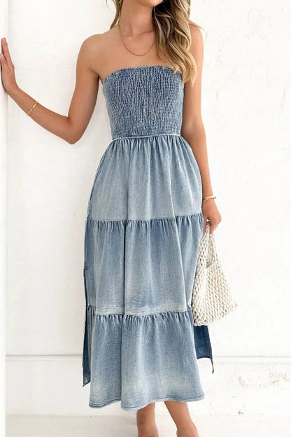 Robe d'été en jean à smocks et fentes tubulaires