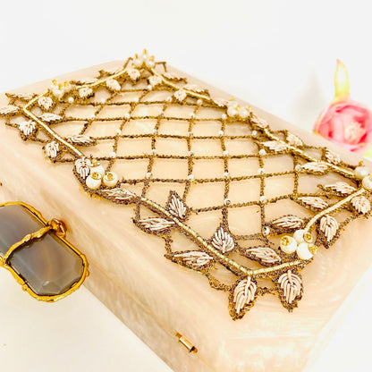 TALIA - www.Shopthatapp.com
