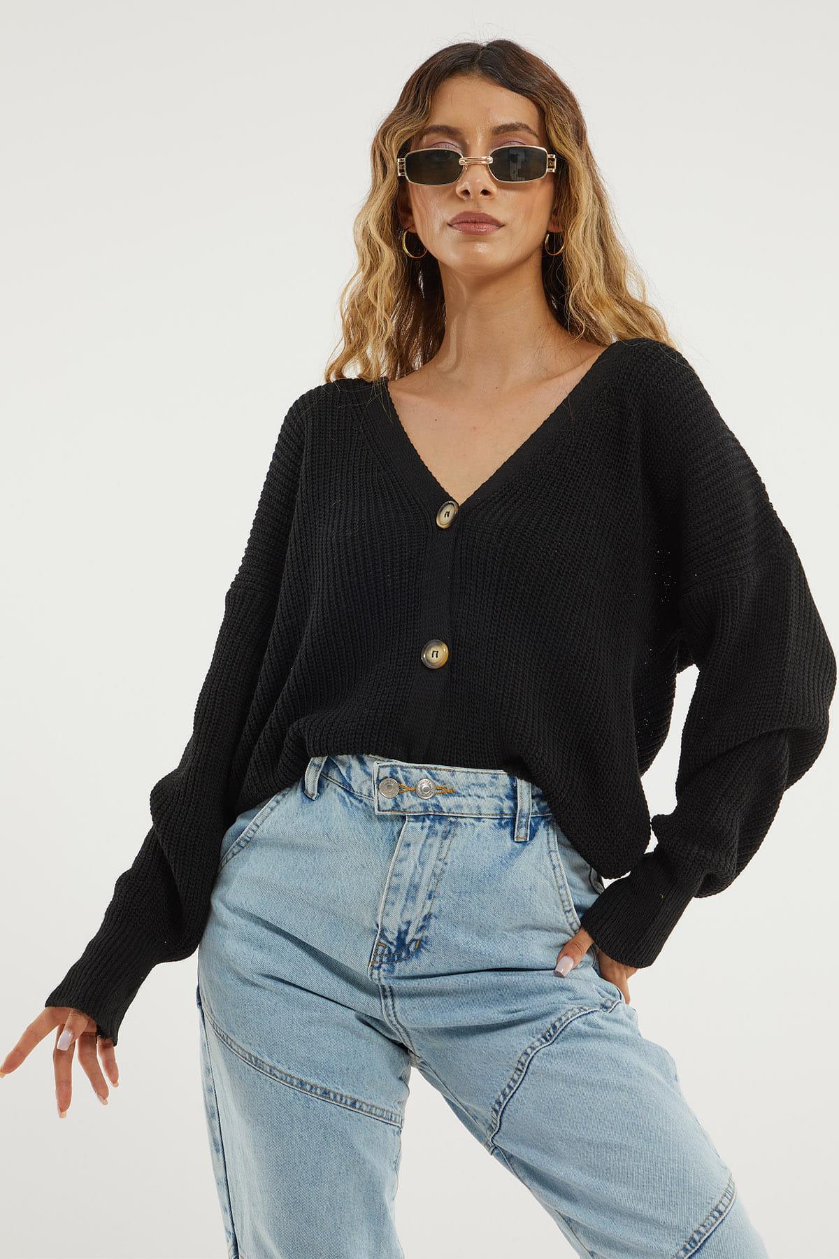 Thessaloniki Buttoned Cardigan - www.Shopthatapp.com