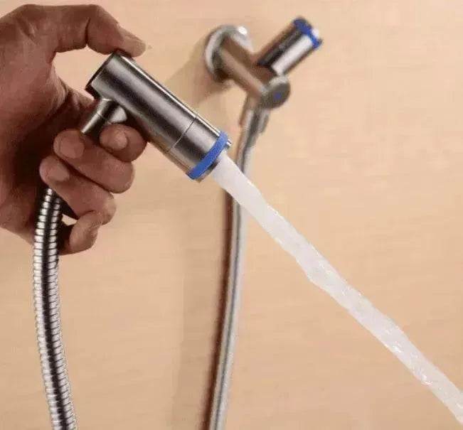 Toilet Spray Cleaner Booster toilet spray gun - www.Shopthatapp.com