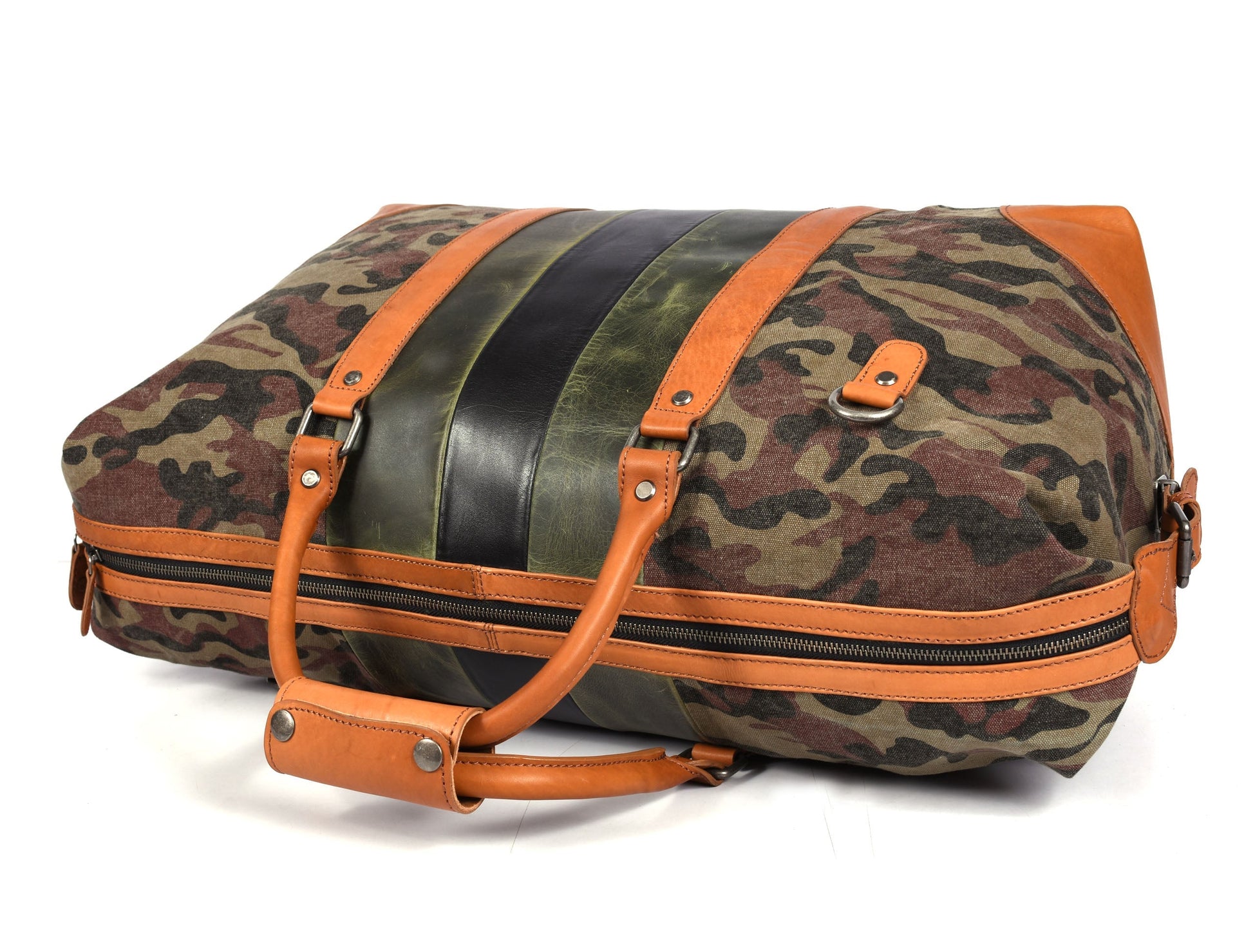 Tolredo Leather Canvas Duffel Bag - Camo Green - www.Shopthatapp.com