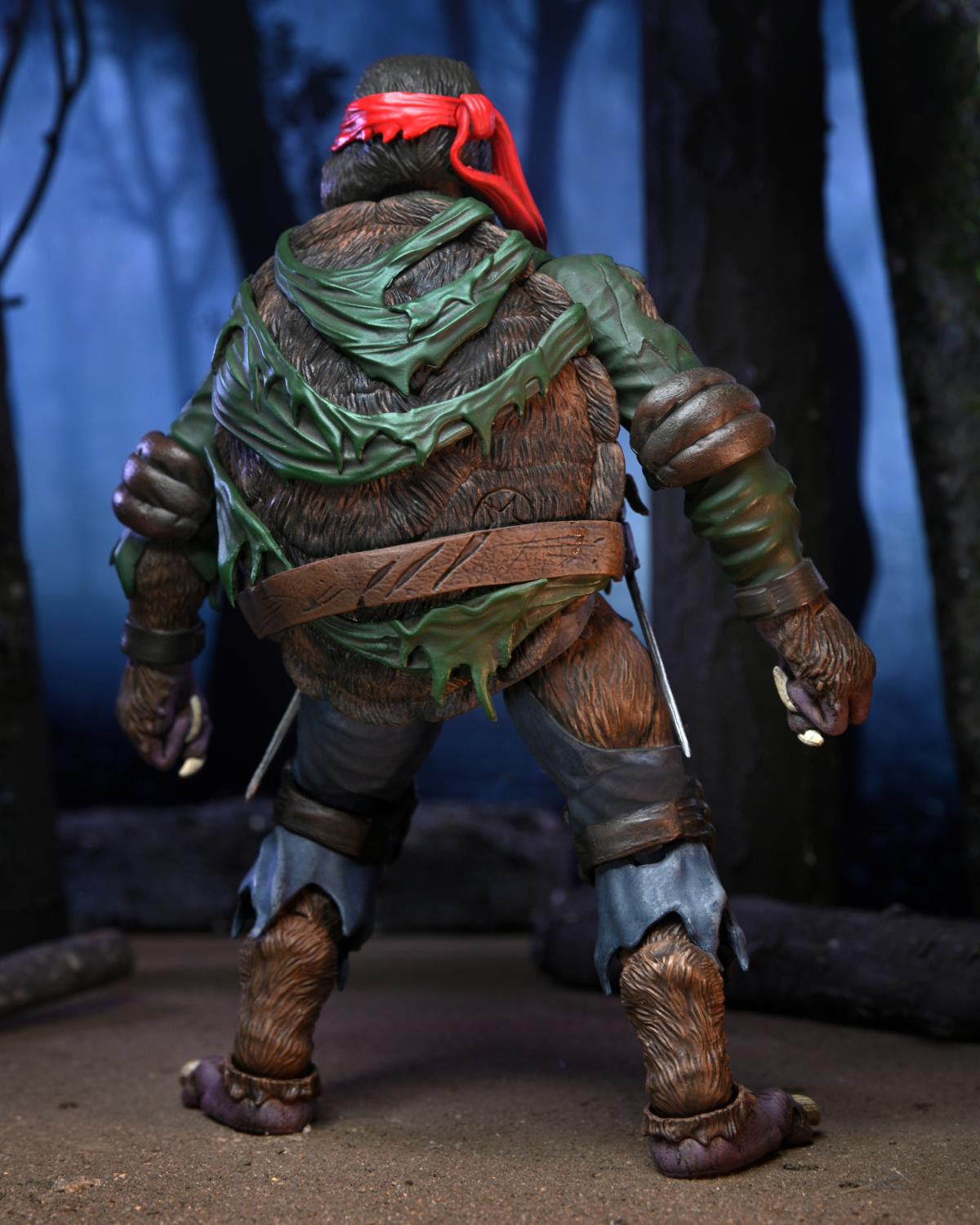 Universal Monsters x Teenage Mutant Ninja Turtles Ultimate Raphael as The Wolfman - www.Shopthatapp.com