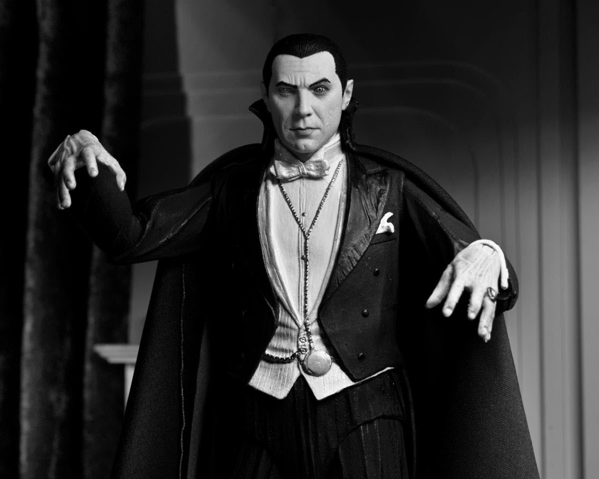 Universal Monsters - 7" Scale Action Figure - Ultimate Dracula - Carfax Abbey - www.Shopthatapp.com