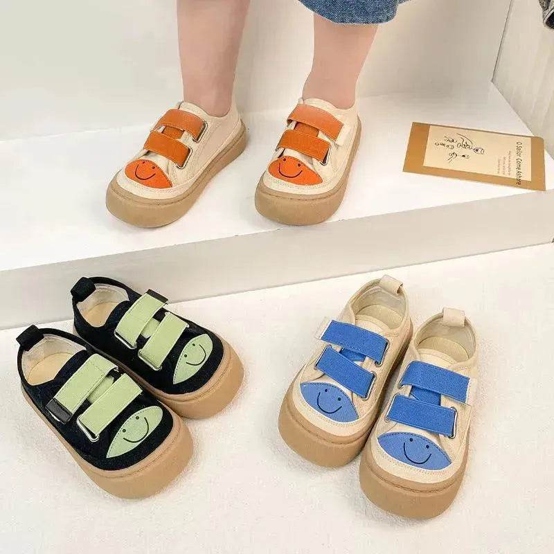 Velcro Round Head Anti-kick Soft Bottom Casual Shoes Tide - www.Shopthatapp.com