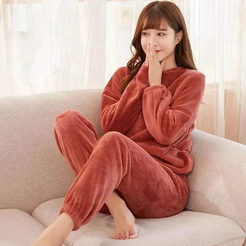 Warm Suit Women's Thick Coral Fleece Loungewear Suit - www.Shopthatapp.com