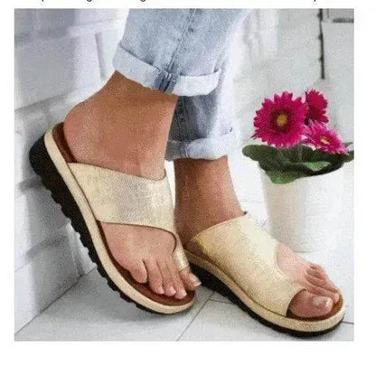 Women Big Toe Clip Casual Flat heel Slippers - www.Shopthatapp.com