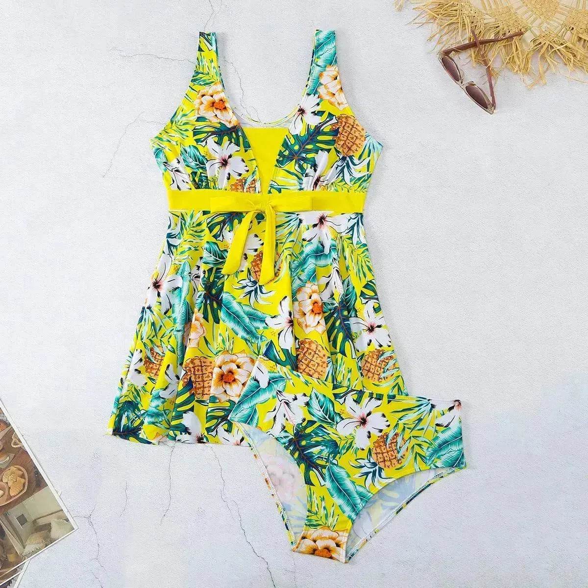 Women's V-neck Printed Split Bikini Swimsuit - www.Shopthatapp.com