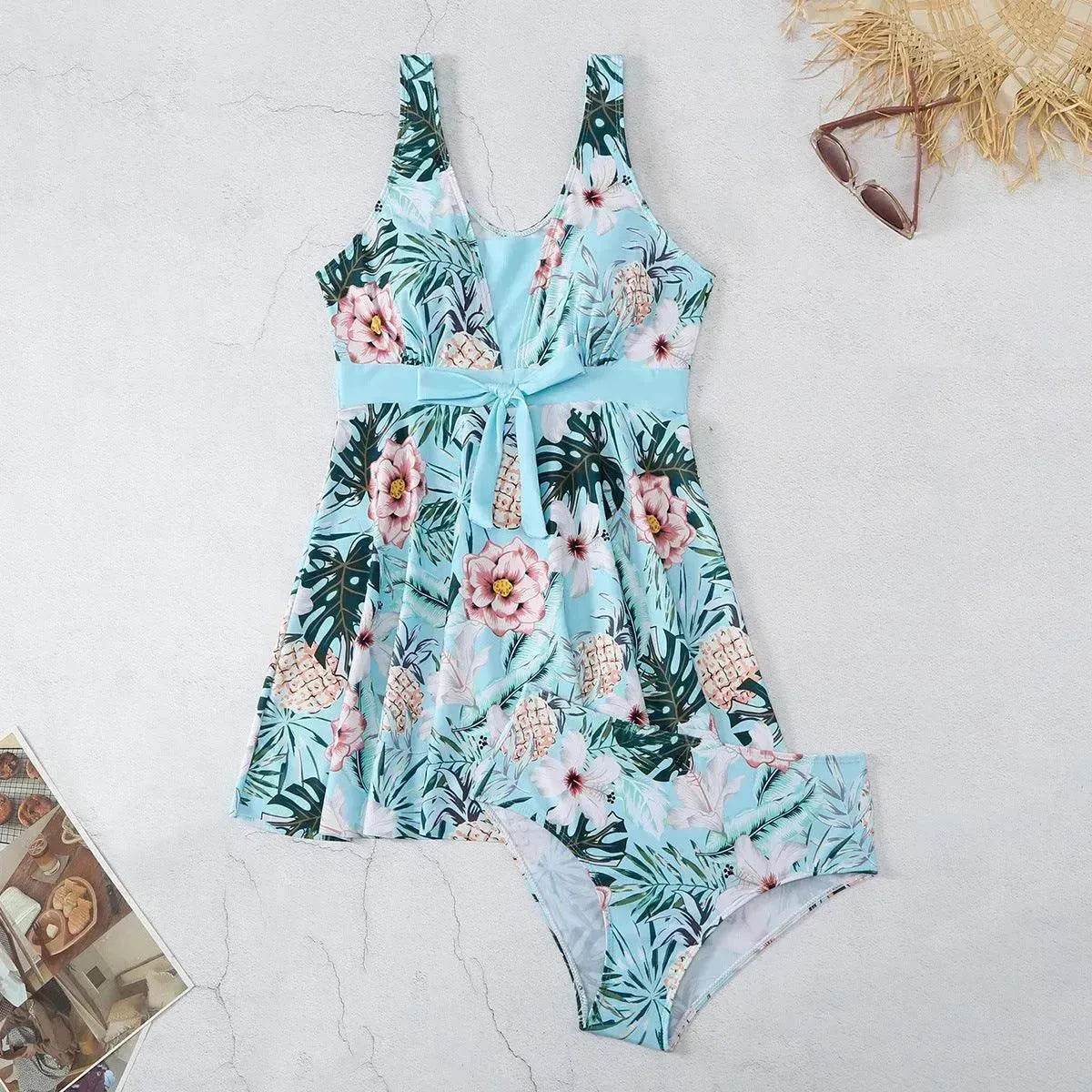 Women's V-neck Printed Split Bikini Swimsuit - www.Shopthatapp.com