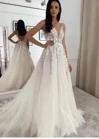 Women's White Evening Gown Wedding Dress - www.Shopthatapp.com